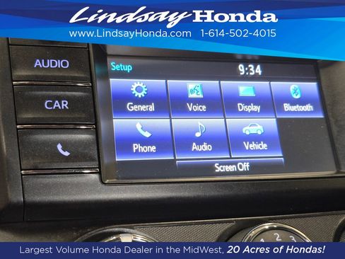 Used 2018 Toyota RAV4 LE w/ All Weather Liner Package image 19