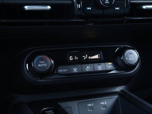 New 2026 Nissan Kicks SV image 14