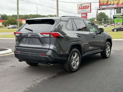 Used 2024 Toyota RAV4 XLE AWD/4WD image 20