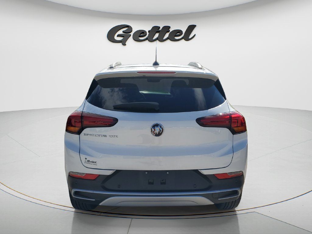 Used 2021 Buick Encore GX Select w/ Advanced Technology Package FWD image 4