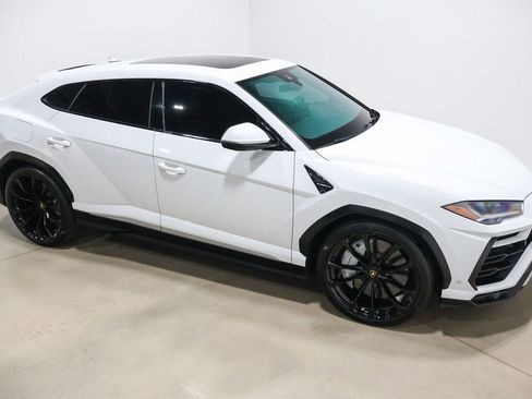 Used 2020 Lamborghini Urus image 69