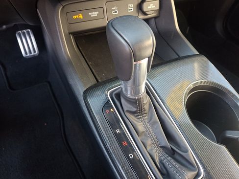 Used 2025 Honda Civic Sport image 15