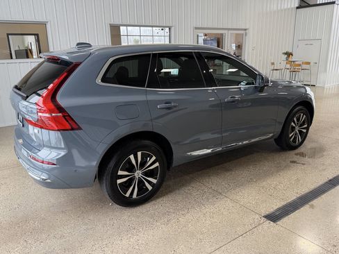 Used 2022 Volvo XC60 T8 Inscription Expression image 6