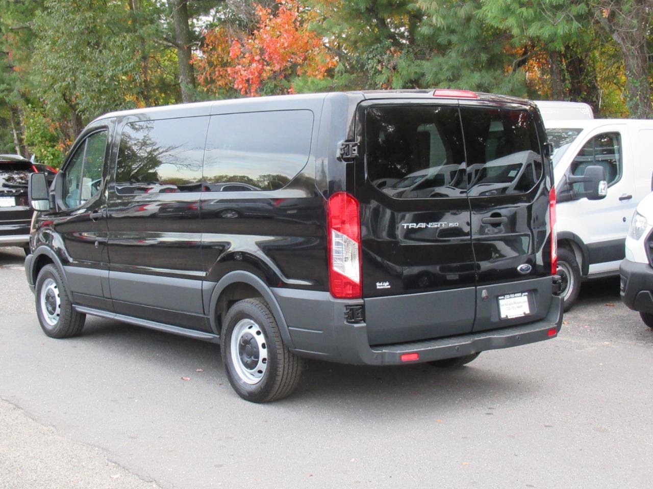 Used 2017 Ford Transit 150 XL RWD image 4