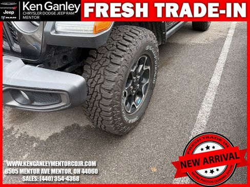 Used 2022 Jeep Wrangler Unlimited Rubicon 4xe w/ Cold Weather Group AWD/4WD image 5