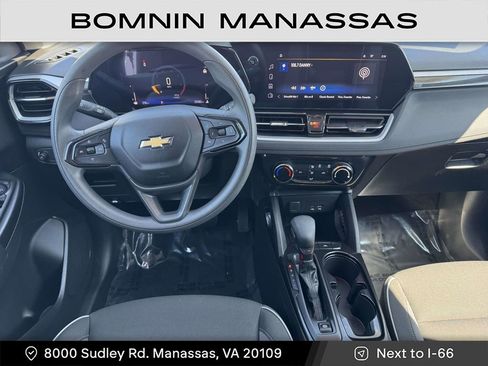 Used 2024 Chevrolet TrailBlazer LT image 14