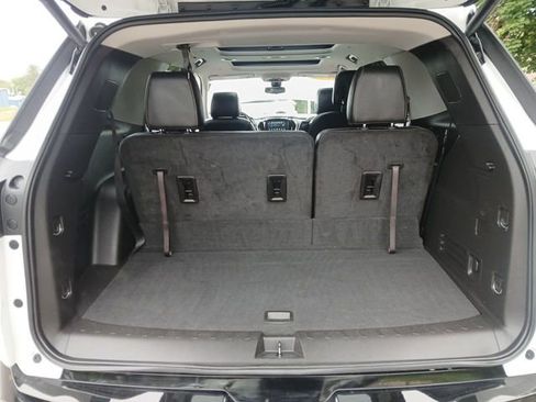 Used 2018 Chevrolet Traverse Premier w/ Redline Edition AWD/4WD image 25