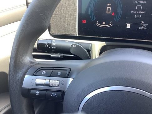 Certified 2025 Hyundai Tucson SEL FWD image 26