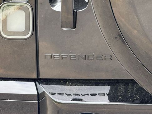 New 2026 Land Rover Defender 130 X-Dynamic SE AWD/4WD image 41