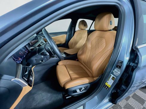 Used 2021 BMW 530i xDrive w/ Premium Package AWD/4WD image 24