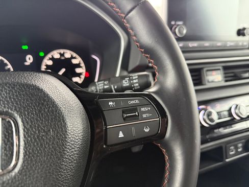 Used 2024 Honda Pilot Sport image 17