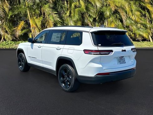 New 2026 Jeep Grand Cherokee L Limited RWD image 3