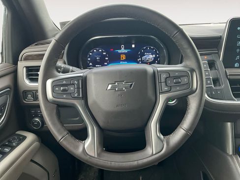 Used 2022 Chevrolet Tahoe Z71 w/ Luxury Package image 18