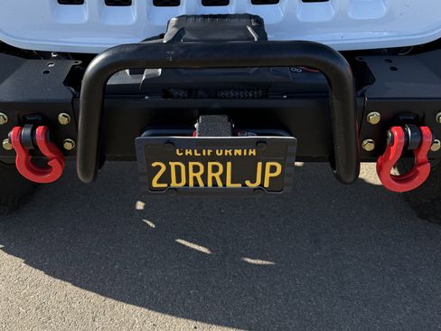 Used 2019 Jeep Wrangler Sport AWD/4WD image 7