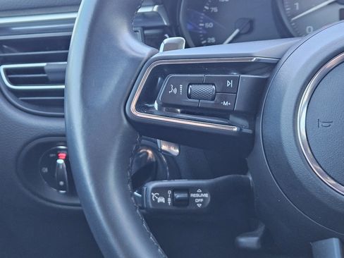 Used 2023 Porsche Macan S image 26