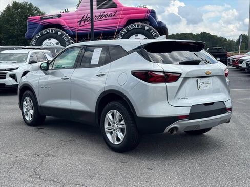 Used 2022 Chevrolet Blazer LT FWD image 5