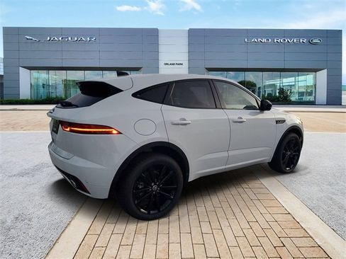 New 2024 Jaguar E-PACE R-Dynamic SE image 5