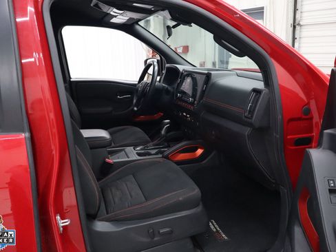 Used 2025 Nissan Frontier PRO-4X w/ Pro Convenience Package AWD/4WD image 26