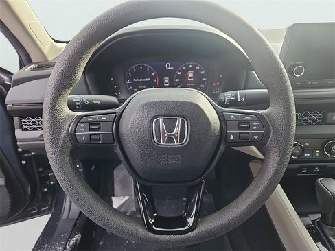 Certified 2024 Honda Accord LX image 22