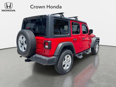 Used 2018 Jeep Wrangler Unlimited Sport S AWD/4WD image 5