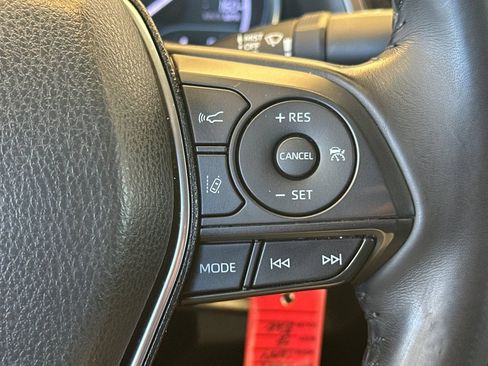 Certified 2020 Toyota Camry SE FWD image 26