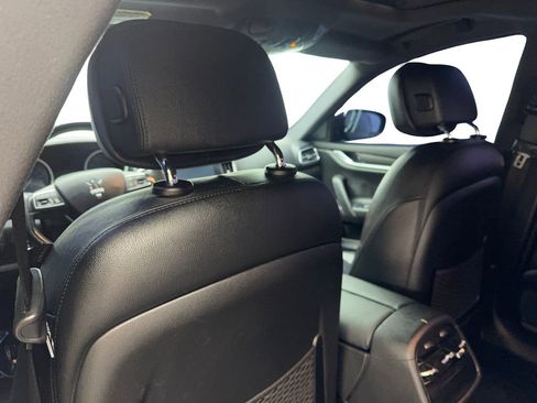 Used 2020 Maserati Ghibli Base image 35