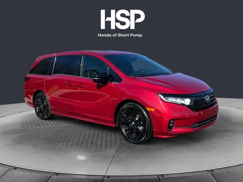 Used 2023 Honda Odyssey Sport image 7