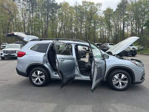 Used 2022 Subaru Ascent Premium w/ Convenience Package AWD/4WD image 27