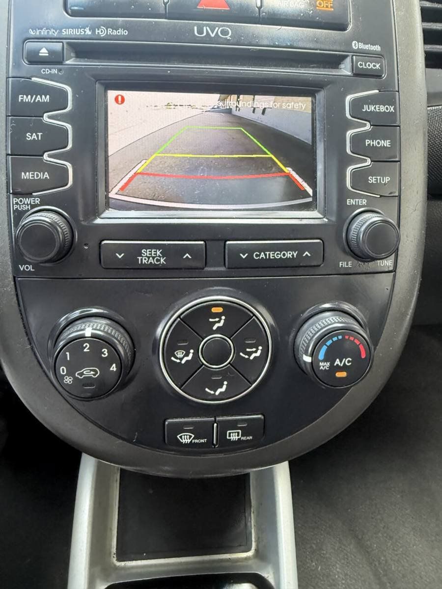 Used 2012 Kia Soul + w/ Audio Pkg FWD image 14