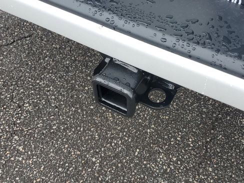 New 2025 GMC Sierra 1500 Elevation image 7