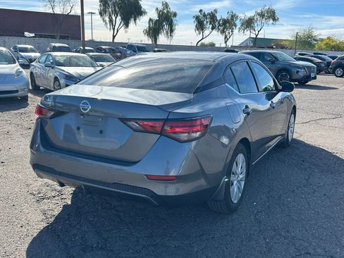 Certified 2023 Nissan Sentra S image 5