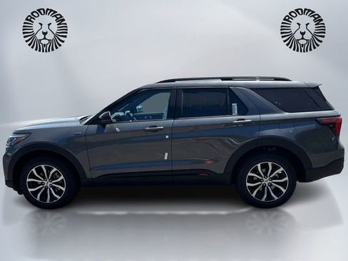 New 2026 Ford Explorer ST-Line AWD/4WD image 8