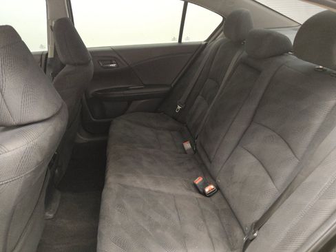 Used 2017 Honda Accord EX image 18