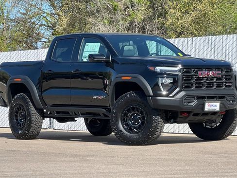 New 2026 GMC Canyon AT4X w/ AT4X AEV Edition AWD/4WD image 2