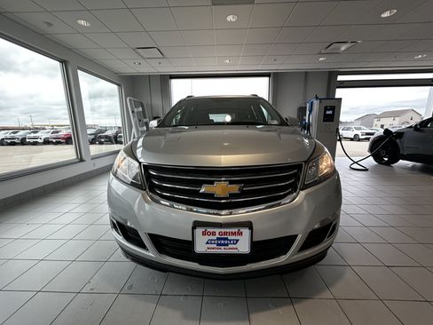 Used 2015 Chevrolet Traverse LT FWD image 5