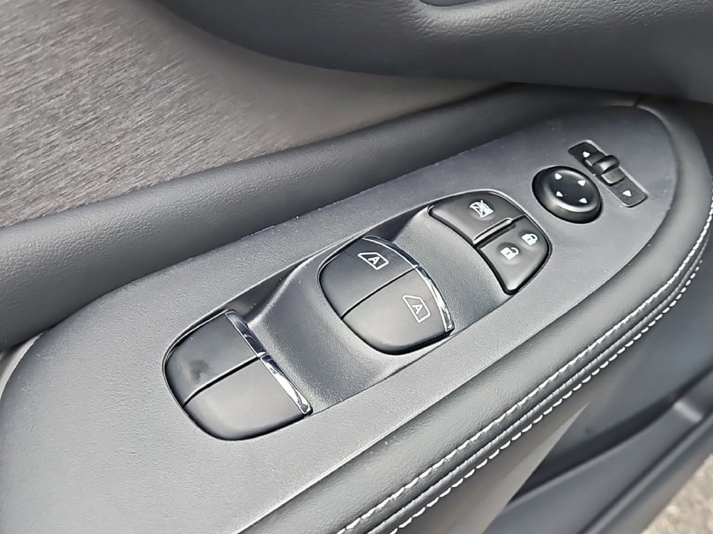Certified 2024 Nissan Murano SL AWD/4WD image 18