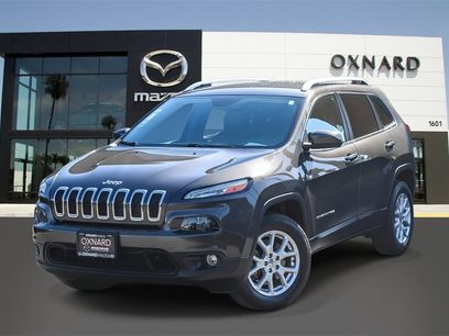Used 2018 Jeep Cherokee Latitude Plus w/ Cold Weather Group