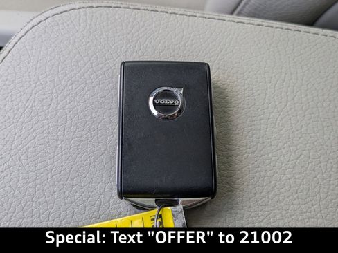 Used 2019 Volvo XC90 T5 Momentum w/ Protection Package Premier image 36