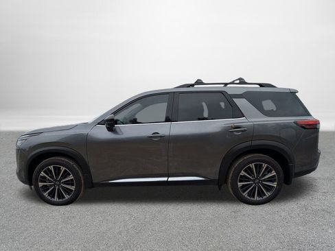 New 2026 Nissan Pathfinder Platinum image 6