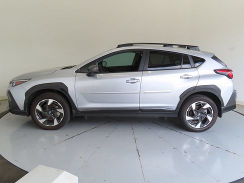 Certified 2025 Subaru Crosstrek 2.5i Limited w/ Crosstrek Mirror Package AWD/4WD image 7