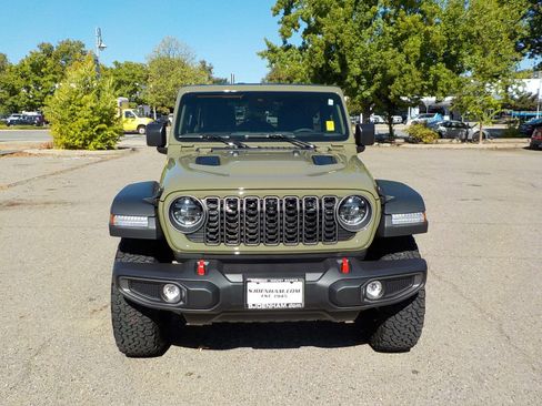 New 2025 Jeep Wrangler Unlimited Rubicon w/ Technology Group image 2