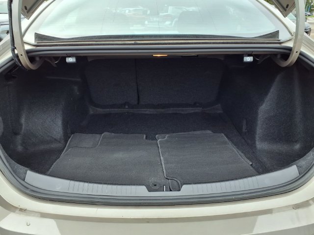 Used 2025 Chevrolet Malibu LT FWD image 20