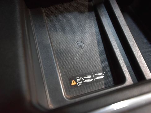 Used 2023 Chevrolet Silverado 3500 High Country w/ Z71 Off-Road Package AWD/4WD image 42