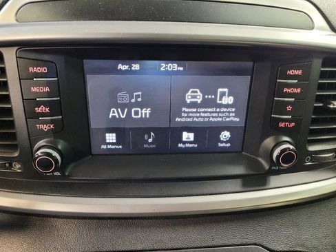 Used 2019 Kia Sorento L FWD image 25