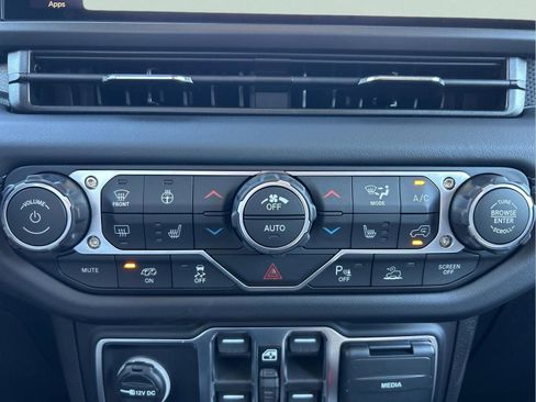 New 2026 Jeep Wrangler Unlimited Rubicon 392 image 29