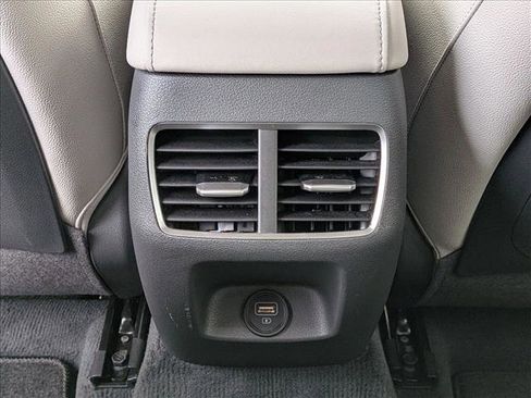 Used 2021 Hyundai Sonata Limited image 17