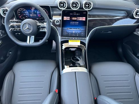 New 2025 Mercedes-Benz GLC 300 4MATIC image 14