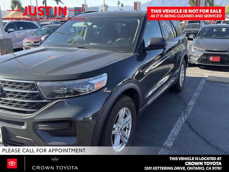 Used 2022 Ford Explorer XLT RWD image 1