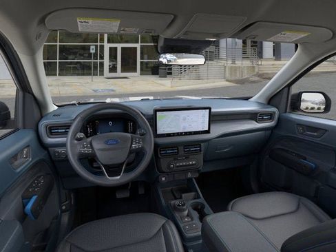 New 2025 Ford Maverick Lobo image 9