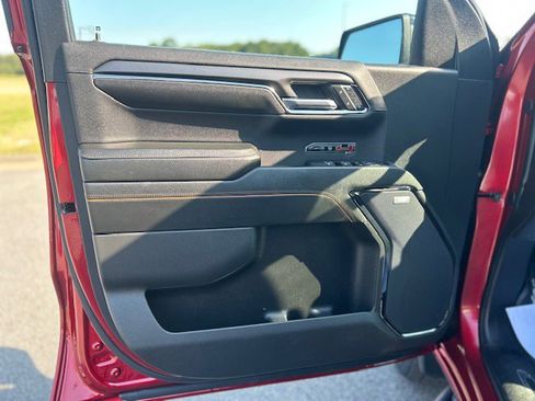 Used 2024 GMC Sierra 1500 AT4 w/ Technology Package image 22